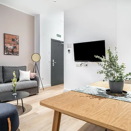 Limehome Calle Granada Appartamento *