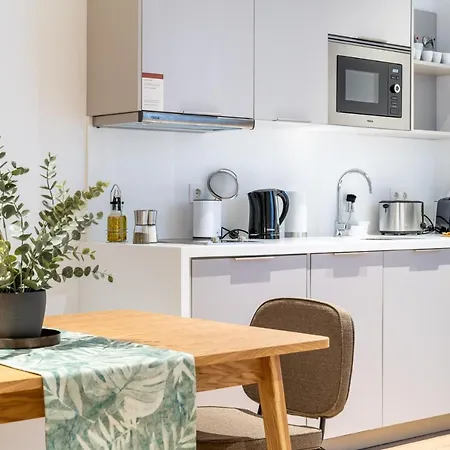Apartamento Limehome Calle Granada Sevilha
