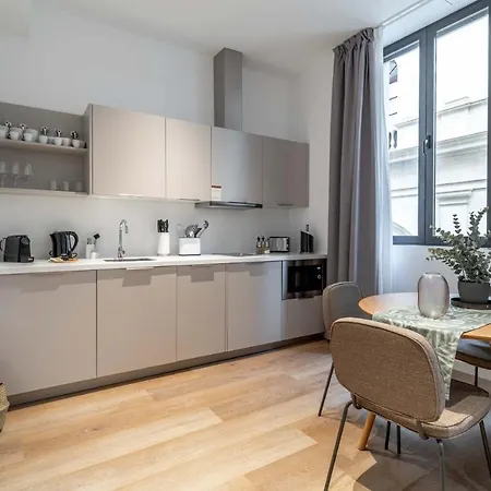 Limehome Calle Granada