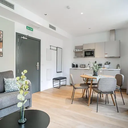 Limehome Calle Granada Appartement