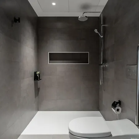 Limehome Calle Granada * Σεβίλλη