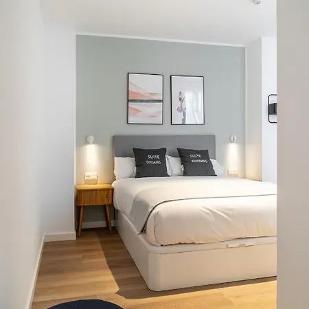 Limehome Calle Granada Διαμέρισμα